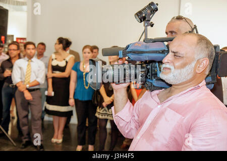 Miami Beach Florida, Lincoln Road Mall, ArtCenter SouthFlorida, ricevimento asta arte artwork, beneficenza, raccolta fondi, evento, incontro sociale, cocktail party, Foto Stock