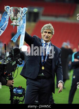 MANCHESTER CITY MANAGER MANUEL Liverpool e Manchester City stadio di Wembley a Londra Inghilterra 28 Febbraio 2016 Foto Stock