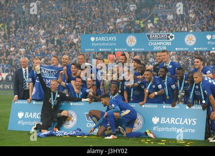 Il Leicester City PREMIER LEAGUE LEICESTER CITY LEICESTER CITY PREMIER LEAGUE RE LO STADIO DI POTENZA Leicester Inghilterra 07 Maggio 2016 Foto Stock