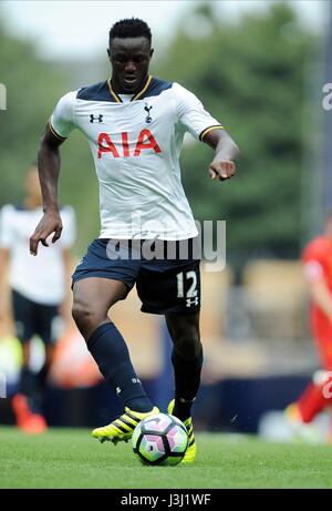 VICTOR WANYAMA DI TOTTENHAM HO Tottenham Hotspur V LIVERPOOL Stadio White Hart Lane Londra Londra Inghilterra 27 Agosto 2016 Foto Stock