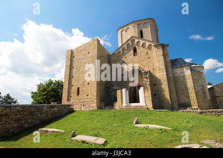 Il serbo monastero ortodosso Djurdjevi Stupovi o San Giorgio Monastero nei pressi di Novi Pazar, Serbia bult in 1166 da Grand Prince Stefan Nemanja Foto Stock