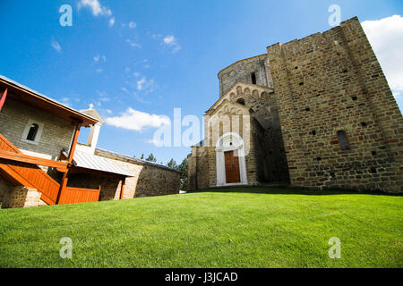 Il serbo monastero ortodosso Djurdjevi Stupovi o San Giorgio Monastero nei pressi di Novi Pazar, Serbia bult in 1166 da Grand Prince Stefan Nemanja Foto Stock