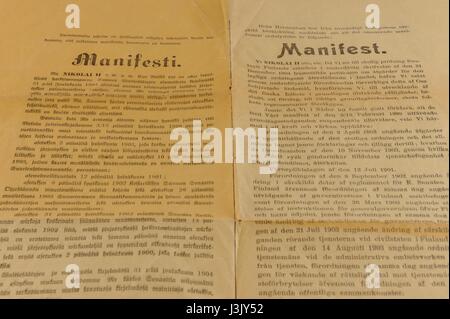 Lo zar Nicholas ll manifesto il 04 ottobre, 1905, pubblicato dall'constutional comitato di colpo, in finlandese e in svedese. Il comitato non ha Foto Stock