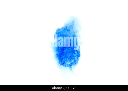 Esplosione di colore blu su sfondo bianco Foto Stock