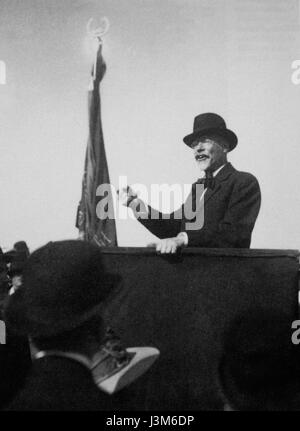 Hinke Bergegren fu una figura notevole nella storia dei movimenti sindacali svedesi, contribuendo in modo significativo allo sviluppo dei diritti dei lavoratori e delle riforme sociali in Svezia. Foto Stock