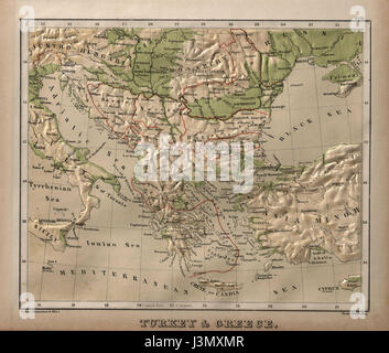 Questa mappa fisica della Grecia, datata 1880, mostra le caratteristiche topografiche della regione, come montagne, fiumi e terreni. Fornisce informazioni sul paesaggio geografico della Grecia durante la fine del XIX secolo. Foto Stock