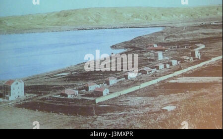 Le immagini storiche di Kinneret Farm catturano momenti significativi del suo sviluppo all'inizio del XX secolo. Kinneret Farm, situata nella regione della Galilea di Israele, ha svolto un ruolo fondamentale nella creazione di comunità agricole ebraiche durante il periodo pre-statale. Foto Stock