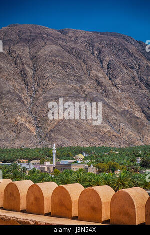 Vista del Wilayat Nakhal in Al Batinah Regione - il sultanato di Oman Foto Stock