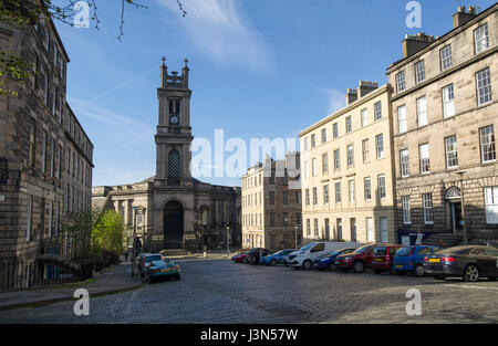 St Vincent Street nella zona nuova di Edinburgo, guardando verso St Stephens Chiesa Stockbridge. Foto Stock