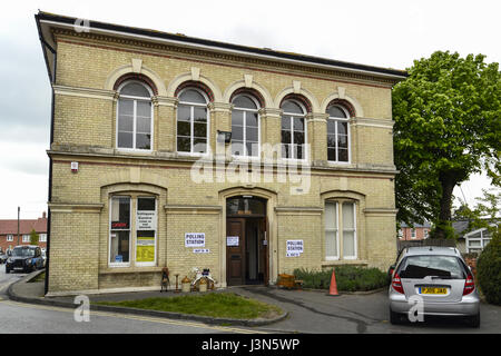 Braintree, Essex, Regno Unito. 04 Maggio, 2017. Stazione di polling a Bocking End per inglese locale di governo elezioni. Foto Stock