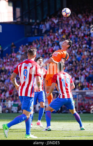 Lucas Hernandez Pi (19) Atletico de Madrid il giocatore. La Liga tra Atlético de Madrid vs SD Eibar All'Vicente Calderón Stadium in Spagna a Madrid, 6 maggio 2017 . Foto Stock