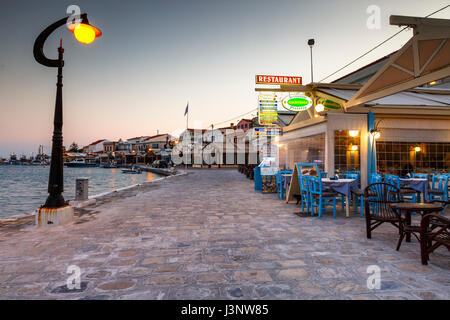 Pittoresca città Pythagorio sull isola di Samos, Grecia. Foto Stock