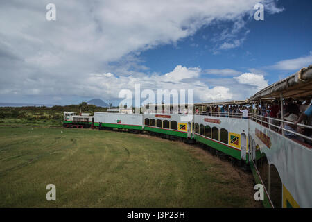 St Kitts & Nevis scenic convoglio ferroviario Foto Stock