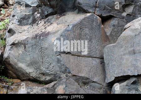 Iscrizioni rupestri, El Cementerio im Barranco las Canales, El Paso, La Palma, Spagna Foto Stock