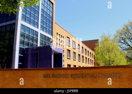 La Max Palevsky Commons (dormitori) presso l'Università di Chicago Foto Stock