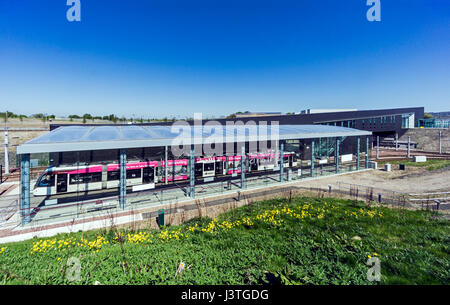Trasporto per tram di Edimburgo a Edimburgo Gateway fermata del tram a Edimburgo in Scozia UK Foto Stock