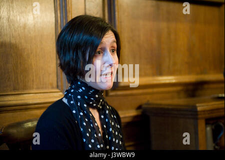 Dr Julia Lovell OBE - accademica e autore Foto Stock