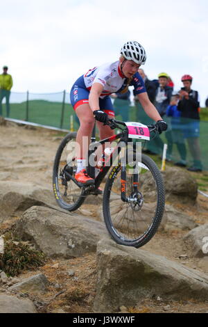 Hadleigh, Essex. Regno Unito. Il 7 maggio, 2017. La gara è la più grande dell'anno per il Regno Unito per cross-country e con hors categorie lo stato significato massima punti UCI sono disponibili, è una prospettiva eccitante per il mercato nazionale e di piloti internazionali simili. Per le élite di uomini e donne, Hadleigh Park International potranno svolgere un ruolo fondamentale nella preparazione di piloti che avrà inizio a Nove Mesto na Morave nella Repubblica ceca di kick start Coppa del Mondo campagna appena due settimane dopo. Penelope Barritt/Alamy Live News Foto Stock