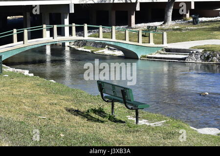 Ponte su acque spensierati Foto Stock