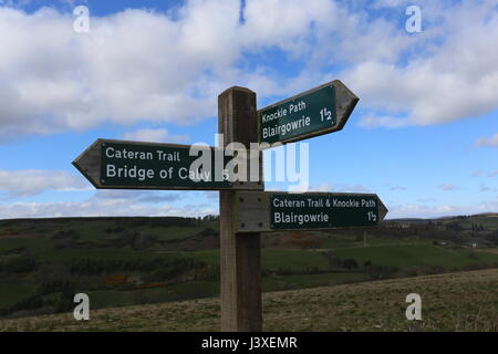 Segno sul sentiero Cateran vicino a Blairgowrie Scozia Aprile 2017 Foto Stock