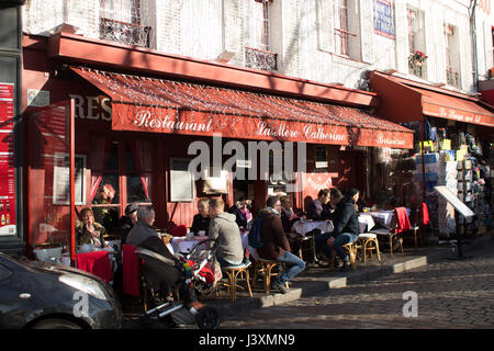 Place du Tertre butte Montmartre pres du Sacre coeur Foto Stock