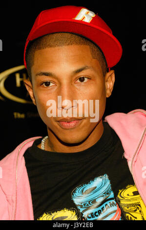 Pharrell Williams arriva a Hennessy artistica Evento Finale al Paramount Studios di Los Angeles, CA Foto Stock