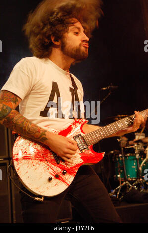 Joe Trohman dei Fall Out Boy eseguire a Hennessy artistica Evento Finale al Paramount Studios di Los Angeles, CA Foto Stock