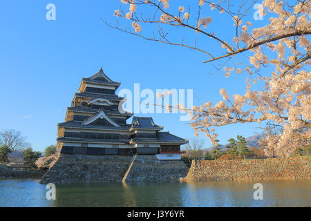 Architettura storica del Castello Matsumoto, in Nagano Giappone Foto Stock