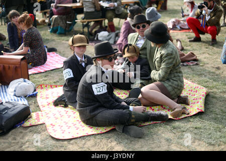 Pic mostra: Il Tweed Run 2017 - vintage bike rally Clerkenwell London foto di Gavin Rodgers/ Pixel8000 Foto Stock
