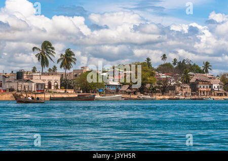 Città vecchia di Lamu waterfront, Kenya, Patrimonio Mondiale dell UNESCO Foto Stock