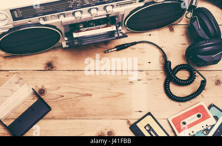 Retrò deck a cassetta di musica la testata Foto Stock