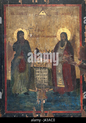 La chiesa di San Nicola a Kovachevitsa, Bulgaria, è nota per il suo significato religioso e l'icona di San Cirillo e Metodio. La chiesa è un punto di riferimento culturale, che rappresenta il patrimonio cristiano ortodosso bulgaro. Foto Stock