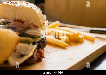 Close-up di fatto in casa hamburger Foto Stock