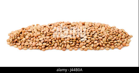 Lenticchie pila isolato su bianco Foto Stock
