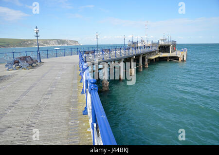 Il restaurato molo vittoriano a Swanage su Jurassic Coast in Dorset, Inghilterra Foto Stock