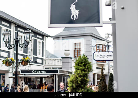 Roermond, Paesi Bassi 07.05.2017 - Il logo di Polo Ralph Lauren Store nel Mc Arthur Glen Designer Outlet Shopping area Foto Stock