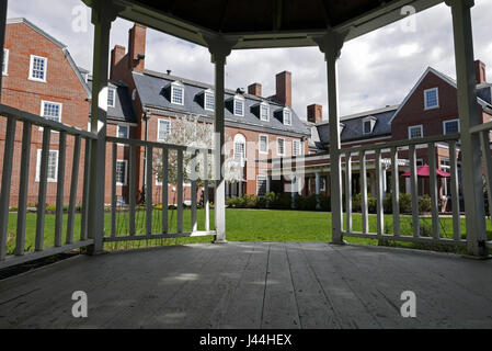 Il giardino del The Exeter Inn in Exeter New Hampshire Foto Stock