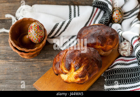 Dolce tradizionale pane per Pasqua e Natale Foto Stock
