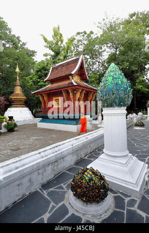 Tripitaka Library-Three ceste di buddista Theravada canone delle Scritture. Haw Kawng-Haw Trai-Hor Tai repository per testi sacri situati dietro il s Foto Stock