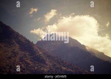 Izas valle nei Pirenei, Valle di Canfranc, Aragona, Huesca, Spagna. Foto Stock