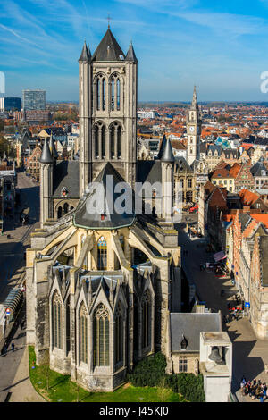 Saint Nicholas' Chiesa e dello skyline della città di Gand, Fiandre Orientali, Belgio Foto Stock