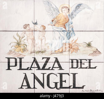 Plaza Del Angel. Ceramica strada segno a Madrid, Spagna Foto Stock