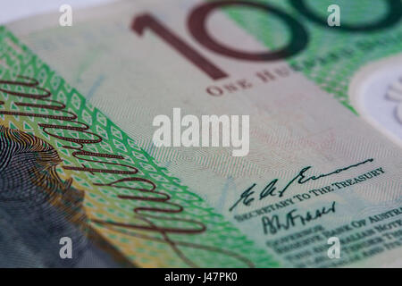 Extreme closeup di parte della Australian un centinaio di dollari. Profondità di campo Foto Stock