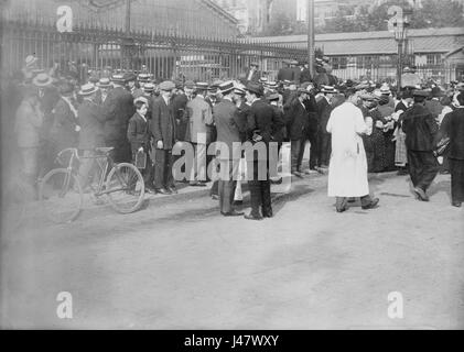 Parigi riservisti in partenza dalla Gare de l'est (LOC) Foto Stock