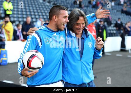 LUKAS PODOLSKI GERMANIA Arsenal FC GERMANIA & GALATASARAY ISTANBUL HAMPDEN PARK GLASGOW Scozia 07 Settembre 2015 Foto Stock