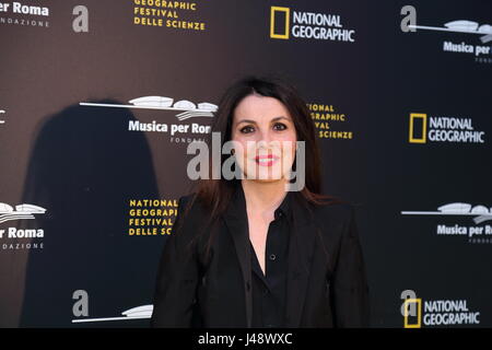 Roma, Italia. Il 10 maggio, 2017. Attrice italiana Francesca Figus durante il photocall dell'anteprima del 'Genius: Einstein' serie TV da National Geographic. Credito: PACIFIC PRESS/Alamy Live News Foto Stock