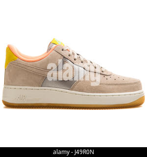 WMS Nike Air Force 1 '07 PRM argento metallizzato - 616725-004 Foto Stock