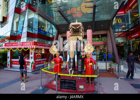 Il Forum è un popolare centro commerciale a Hosur Road a Bangalore in Karnataka, India Foto Stock