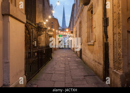 Una vista lungo tutti i Santi Lane, St Nicholas area di mercato, Bristol. Foto Stock