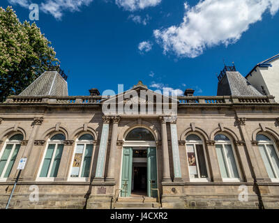 Il Mercer Galleria d'arte, Harrogate. Aperto nel 1991 in 200 anni di Harrogate Promenade Camere, uno di Harrogate il primo scopo costruiti edifici termali. Foto Stock